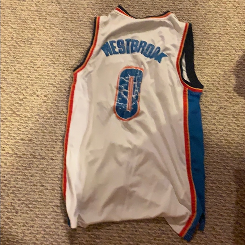 Russel Westbrook jersey